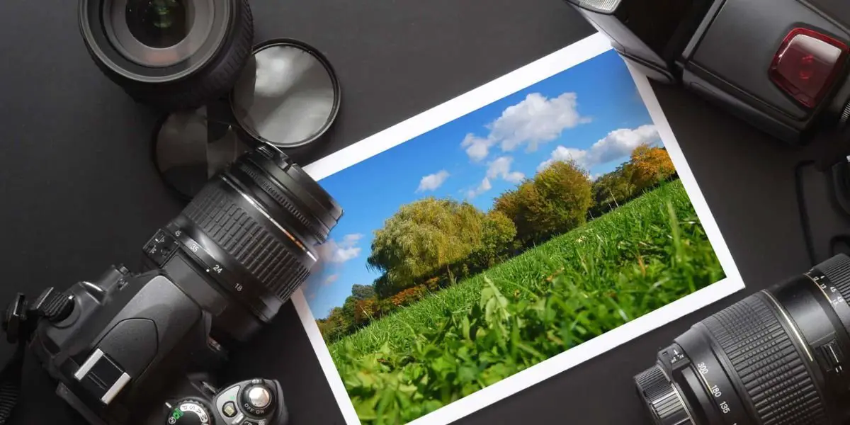 Photograph-Waterfalls-with-a-DSLR