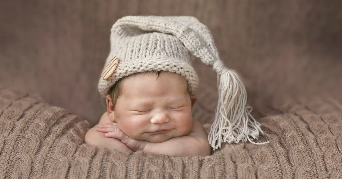  Newborn-Photoshoot